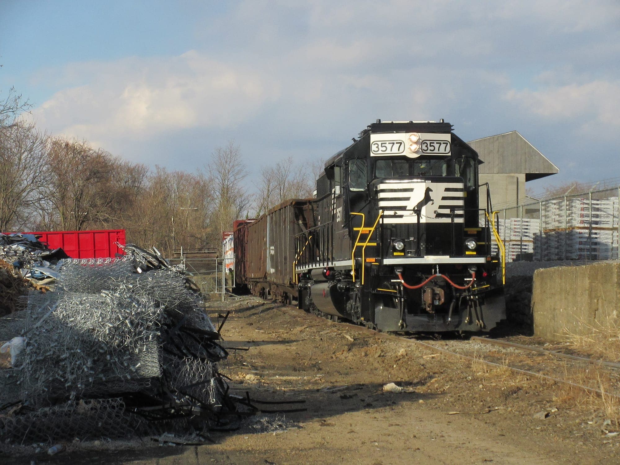Hagerstown, MD yard